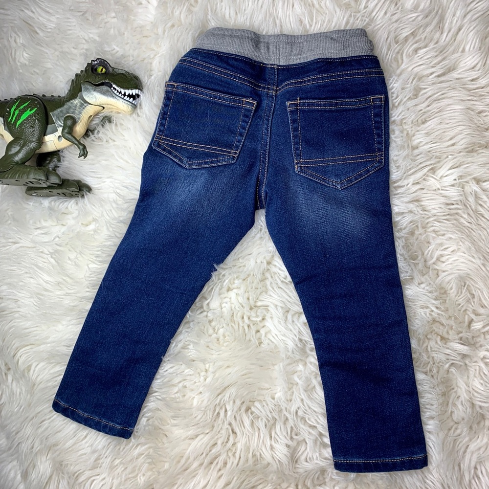 Jeans - Picture 2 of 3